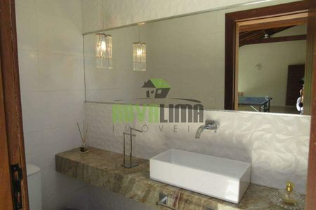 10_photo/00a6a1e159.eda30562fec2c246-ATLAS-d6dad894-be0d-45f4-9925-288e6329fc7f.jpg de casa à venda com 4 quartos, 320m² em Arvoredo, Nova Lima