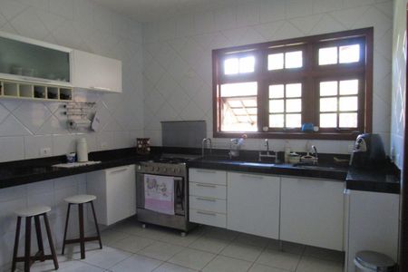 9_photo/00a6a1e159.eda30562fec2c246-ATLAS-dad2c50d-f4c1-475d-a9ee-791849599d1f.jpg de casa à venda com 3 quartos, 320m² em Arvoredo, Nova Lima