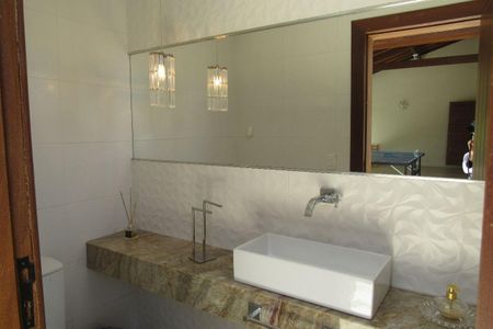 11_photo/00a6a1e159.eda30562fec2c246-ATLAS-dbf62ee4-1514-4f2f-85cb-678953a920ca.jpg de casa à venda com 3 quartos, 320m² em Arvoredo, Nova Lima