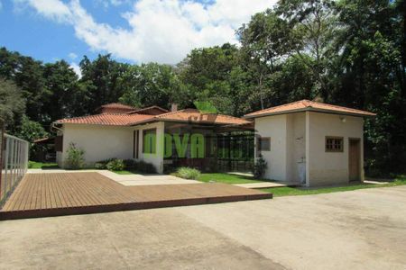 11_photo/00a6a1e159.eda30562fec2c246-ATLAS-e891c40e-347d-43f9-a9b5-1dc89a0c8419.jpg de casa à venda com 4 quartos, 320m² em Arvoredo, Nova Lima