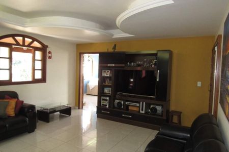 20_photo/00a6a1f98f.d55b36f64ebf45c1-ATLAS-006808d1-44bc-4b0f-aa01-1cc705fa133c.jpg de casa à venda com 3 quartos, 200m² em Arvoredo, Nova Lima