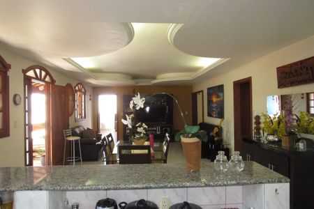 4_photo/00a6a1f98f.d55b36f64ebf45c1-ATLAS-3f53074a-0d1a-474e-9504-fb0b2d2e989a.jpg de casa à venda com 3 quartos, 200m² em Arvoredo, Nova Lima