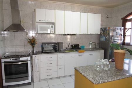 6_photo/00a6a1f98f.d55b36f64ebf45c1-ATLAS-80aec568-f771-4438-bc85-dce0bf62f8f2.jpg de casa à venda com 3 quartos, 200m² em Arvoredo, Nova Lima