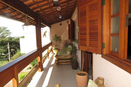 12_photo/00a6a1f98f.d55b36f64ebf45c1-ATLAS-8435feee-0ed4-46c3-abfc-9fdc9ef16528.jpg de casa à venda com 3 quartos, 200m² em Arvoredo, Nova Lima