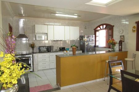 5_photo/00a6a1f98f.d55b36f64ebf45c1-ATLAS-a2e8e605-5bae-41f4-8e26-0b5aecd2e5b5.jpg de casa à venda com 3 quartos, 200m² em Arvoredo, Nova Lima