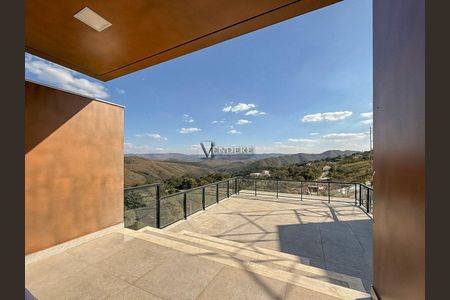 5_photo/00a6a2754f.34730a09c7934e52-ATLAS-22db3e65-f143-4e6c-a5eb-8ab3efb25258.jpg de casa de condomínio para alugar com 4 quartos, 584m² em Jardim Serrano, Nova Lima