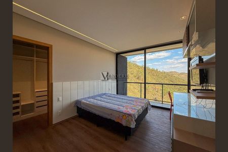 3_photo/00a6a2754f.34730a09c7934e52-ATLAS-5b52fdb6-515a-49fd-a9b5-0dcbc3d8768c.jpg de casa de condomínio para alugar com 4 quartos, 584m² em Jardim Serrano, Nova Lima