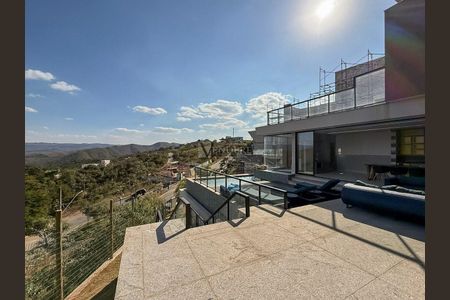 3_photo/00a6a2754f.34730a09c7934e52-ATLAS-66396975-2e51-4967-ae88-fa2cf37c55ea.jpg de casa de condomínio para alugar com 4 quartos, 584m² em Jardim Serrano, Nova Lima