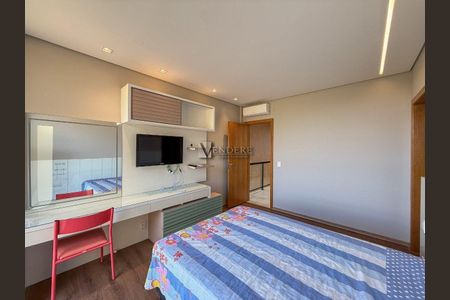 7_photo/00a6a2754f.34730a09c7934e52-ATLAS-a50aed9f-41ee-4aaa-82e2-89a1d9f4d362.jpg de casa de condomínio para alugar com 4 quartos, 584m² em Jardim Serrano, Nova Lima