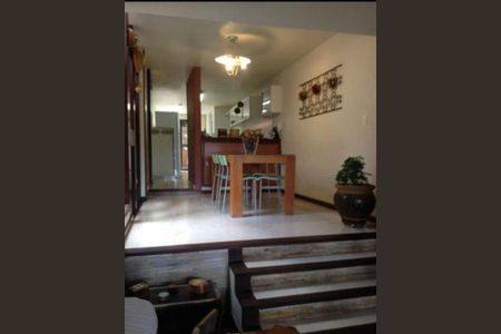 11_photo/00a6a27867.6e5a76dff8e294b6-ATLAS-85c1ba53-c1ad-49c3-a4cb-85fe53a82dd3.jpg de casa à venda com 3 quartos, 155m² em Bosque Residencial do Jambreiro, Nova Lima