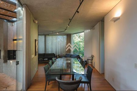 4_photo/00a6a28197.9b0e853e47463488-ATLAS-cd6d1cc3-1af9-4e25-80e5-7f573cd4a3a5.jpg de casa para alugar com 3 quartos, 450m² em Bosque Residencial do Jambreiro, Nova Lima