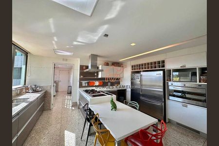 17_photo/00a6a2a2c9.203edebc634ce912-ATLAS-5c922815-f3c1-431e-b030-226be8dd8ecf.jpg de apartamento à venda com 4 quartos, 517m² em Vila Castelo, Nova Lima