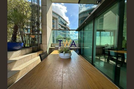 11_photo/00a6a2a2c9.646fae3a1fa4a2d8-ATLAS-9bd3951d-d03e-4675-b4d4-799814ad8cbd.jpg de apartamento à venda com 5 quartos, 517m² em Vila Castelo, Nova Lima