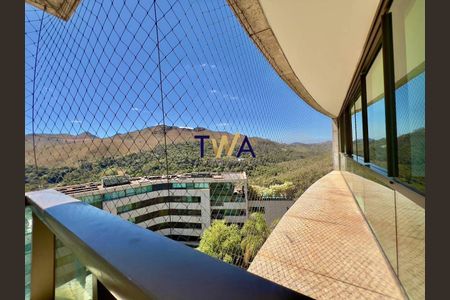 8_photo/00a6a2a2c9.646fae3a1fa4a2d8-ATLAS-d5c16da7-b3bb-4c55-9e60-34e717027b76.jpg de apartamento para alugar com 4 quartos, 270m² em Vila Castelo, Nova Lima