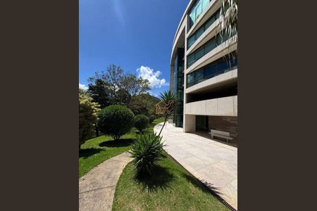 32_photo/00a6a2a2c9.e9c152c23d65b2ee-ATLAS-66cd9de7-7e94-45b4-b039-0a506d64b3a2.jpg de apartamento à venda com 4 quartos, 322m² em Vila Castelo, Nova Lima