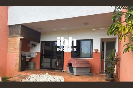 17_photo/00a6a2aea7.86fa7c56df5ec564-ATLAS-511f04b6-3870-4013-92e4-7e25e4859d54.jpg de casa à venda com 3 quartos, 180m² em Vale do Sereno, Nova Lima