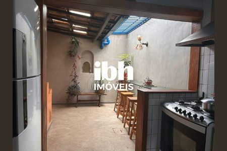 7_photo/00a6a2aea7.86fa7c56df5ec564-ATLAS-f05ae1d9-94e9-4327-ae3c-a7c520496bc4.jpg de casa à venda com 3 quartos, 180m² em Vale do Sereno, Nova Lima