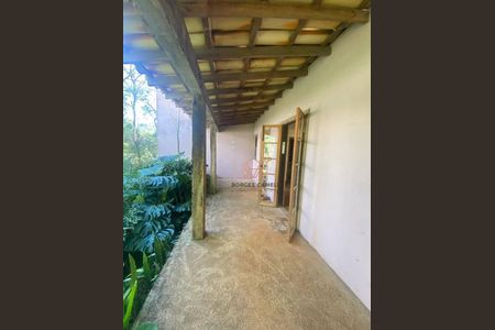 12_photo/00a6a2b53f.80a7f3f1b00bd23a-ATLAS-77f596a0-972f-47ea-804e-6dcaa6536c38.jpg de casa à venda com 2 quartos, 228m² em Vila d'El Rey, Nova Lima