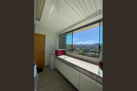 5_photo/00a6a2bd11.7889d1a41863a4b9-ATLAS-15923354-62d7-4c27-84e1-3a1baef5faae.jpg de apartamento para alugar com 4 quartos, 380m² em Vale dos Cristais, Nova Lima