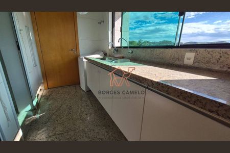 17_photo/00a6a2bd11.e5e7d131f56b8cde-ATLAS-594b9927-dbe2-4b8d-adb2-bcc5f6c5a4b6.jpg de apartamento à venda com 4 quartos, 210m² em Vale dos Cristais, Nova Lima