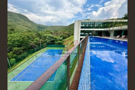 51_photo/00a6a2bd11.e5e7d131f56b8cde-ATLAS-b793f22b-3c9e-48f9-bc46-941f959f5e57.jpg de apartamento à venda com 4 quartos, 210m² em Vale dos Cristais, Nova Lima