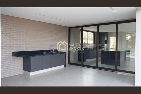 5_photo/00a6a2ca0d.23351eba74f1df34-ATLAS-a761c544-be02-4bf5-bb1e-2f029682260c.jpg de casa à venda com 4 quartos, 394m² em Estancia Del Rey, Nova Lima