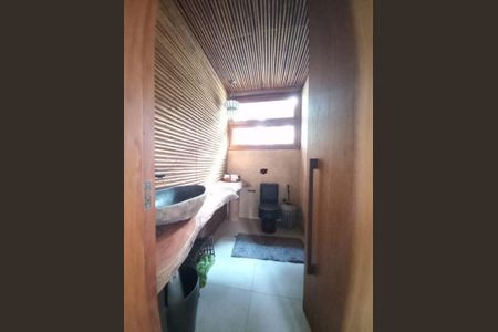 3_photo/00a6a34509.9c2c0d80f207ce13-ATLAS-7ac96a37-bad2-4f1a-8c6d-562c764546c3.jpg de casa à venda com 3 quartos, 780m² em Parque do Engenho, Nova Lima