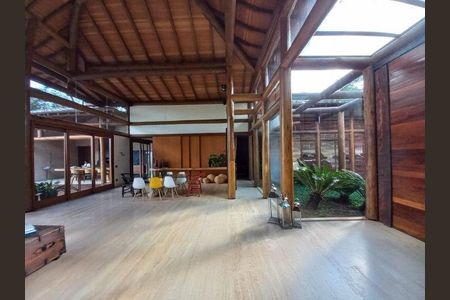 12_photo/00a6a34509.9c2c0d80f207ce13-ATLAS-7de3ab03-65bc-427c-b5d5-8bd77ba185ee.jpg de casa à venda com 3 quartos, 780m² em Parque do Engenho, Nova Lima