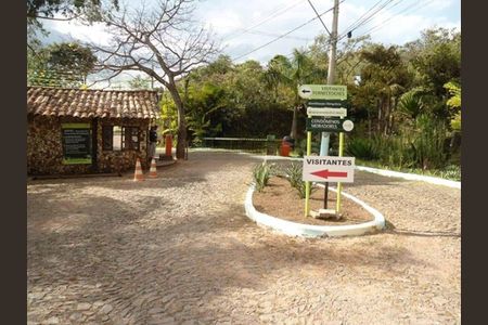 4_photo/00a6a3595f.ceff8192393c33de-ATLAS-e6b21abb-35d6-4c56-9cc3-97dc16a96ad4.jpg de casa à venda com 4 quartos, 430m² em Passárgada, Nova Lima