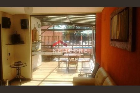 19_photo/00a6a366c5.93b8fa184532727f-ATLAS-2bedb130-0fe3-435d-b782-2aeb65b8bc69.jpg de casa à venda com 8 quartos, 400m² em Parque Jardim Amanda, Nova Lima