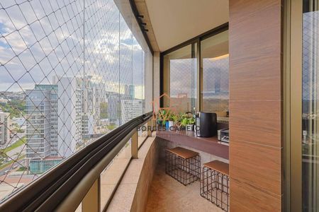 3_photo/00a6a36f31.8f81e9e548da7533-ATLAS-28a95bfc-ed55-4fa8-a474-791dff6fd050.jpg de apartamento à venda com 3 quartos, 244m² em Parque Jardim Amanda, Nova Lima