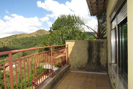 33_photo/00a6a375f7.aa0f063c1fd7eb53-ATLAS-a7ad63de-c655-43ef-a119-00747c9de74f.jpg de casa à venda com 3 quartos, 600m² em São Sebastiao das Águas Claras, Nova Lima