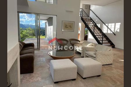 5_photo/00a6a4ac27.93b8fa184532727f-ATLAS-2d56e03c-1392-4047-bdb8-a5dcbf0665f4.jpg de casa de condomínio à venda com 4 quartos, 417m² em Passárgada, Nova Lima