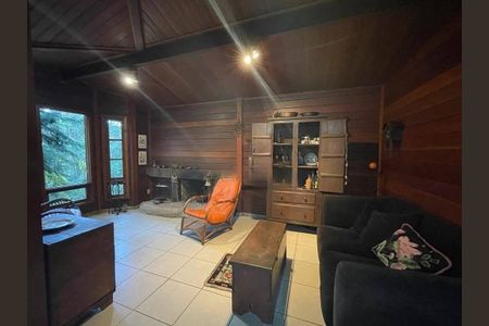 6_photo/00a6a4acd3.ceff8192393c33de-ATLAS-492e2e65-184f-4270-9bf6-c8a4d51bfcc1.jpg de casa à venda com 3 quartos, 130m² em Parque Jardim Amanda, Nova Lima