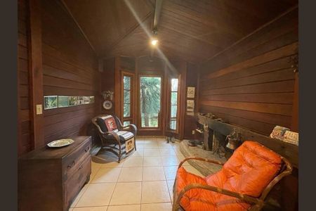 8_photo/00a6a4acd3.ceff8192393c33de-ATLAS-a512373b-60c0-4602-9f22-d74aab1b363e.jpg de casa à venda com 3 quartos, 130m² em Parque Jardim Amanda, Nova Lima