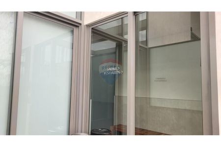 6_photo/00a6a52155.0b41dd9f8e6ad8d9-ATLAS-63d876ae-b39a-4552-9b0c-98143bf0aaa6.jpg de apartamento para alugar com 1 quarto, 67m² em Condomínio Miguelão, Nova Lima