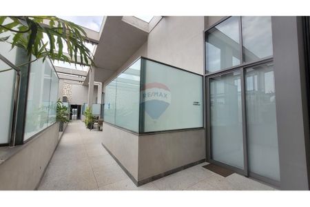 12_photo/00a6a52155.0b41dd9f8e6ad8d9-ATLAS-aa70c2dc-c4cf-4171-9fc1-46e21a96b769.jpg de apartamento para alugar com 1 quarto, 67m² em Condomínio Miguelão, Nova Lima