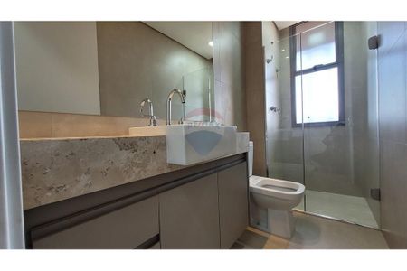 4_photo/00a6a52155.0b41dd9f8e6ad8d9-ATLAS-e9e83dbf-072c-45be-8d69-3257d9a82c9c.jpg de apartamento para alugar com 1 quarto, 67m² em Condomínio Miguelão, Nova Lima