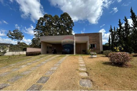 3_photo/00a6a523f9.cce03887c7d72c1f-ATLAS-19e9ecdf-cc1b-4b61-a68a-ba938c2d3981.jpg de casa à venda com 4 quartos, 250m² em Condomínio Miguelão, Nova Lima