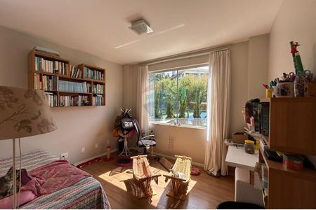 4_photo/00a6a523f9.cce03887c7d72c1f-ATLAS-1ee557a1-95e3-44b4-b73a-24a7cfb0cc16.jpg de casa à venda com 4 quartos, 250m² em Condomínio Miguelão, Nova Lima