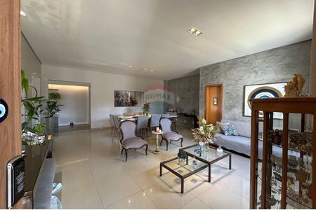 12_photo/00a6a523f9.cce03887c7d72c1f-ATLAS-5c23d4e2-4d80-494b-81b6-7bb3561afe50.jpg de casa à venda com 4 quartos, 250m² em Condomínio Miguelão, Nova Lima