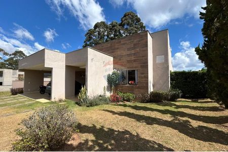 3_photo/00a6a523f9.cce03887c7d72c1f-ATLAS-5ee8c70f-8117-44ff-844e-dd7e848c40f6.jpg de casa à venda com 4 quartos, 250m² em Condomínio Miguelão, Nova Lima