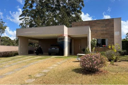 2_photo/00a6a523f9.cce03887c7d72c1f-ATLAS-7c0d4426-7b65-48e0-91b8-e248287a7f4f.jpg de casa à venda com 4 quartos, 250m² em Condomínio Miguelão, Nova Lima