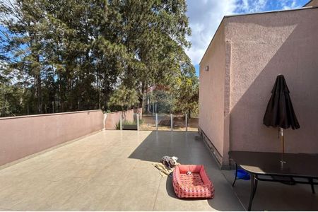 7_photo/00a6a523f9.cce03887c7d72c1f-ATLAS-a0d3401b-857a-499c-b233-39e229d2fc16.jpg de casa à venda com 4 quartos, 250m² em Condomínio Miguelão, Nova Lima