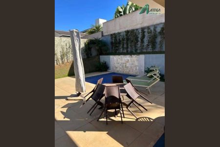 9_photo/00a6a526b7.d1ae08f062ab4888-ATLAS-a604c9a5-c6b1-4658-8312-926e847f1c07.jpg de casa à venda com 5 quartos, 287m² em Condomínio Miguelão, Nova Lima