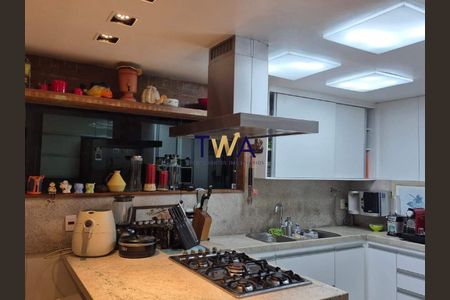 1_photo/00a6afcd8f.bda5b314c1bd6830-ATLAS-0e5b020e-bc76-410f-8bc4-eab8121b64fa.jpg de casa à venda com 3 quartos, 250m² em , Nova Lima