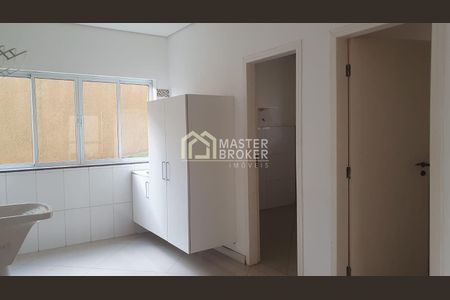 11_photo/00a6afceb1.adbb37f92a381176-ATLAS-5ff4d23c-a2aa-4997-adea-2dcc7566cb00.jpg de casa para alugar com 4 quartos, 300m² em Alphaville, Nova Lima