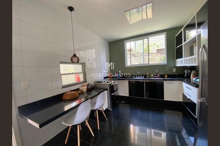 4_photo/00a6afd04b.20b1407c08fdccdc-ATLAS-07beb13e-67c6-46f4-a8c4-ac1128b210ff.jpg de casa à venda com 5 quartos, 278m² em , Nova Lima