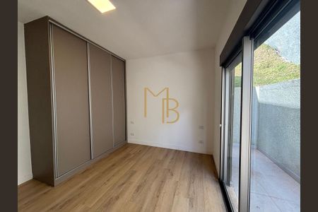 5_photo/00a6afd711.a019463f48cefe68-ATLAS-351ea2d2-5850-4b29-bb25-b337ab02ca2b.jpg de casa à venda com 4 quartos, 370m² em , Nova Lima