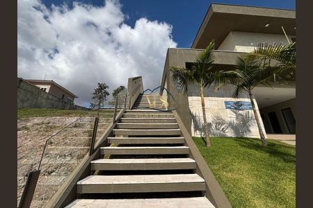 23_photo/00a6afd711.a019463f48cefe68-ATLAS-897080d3-9a6c-474e-bb11-9fd67459908f.jpg de casa à venda com 4 quartos, 370m² em , Nova Lima